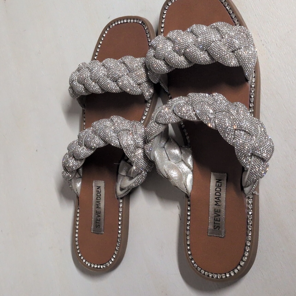 Steve Madden Women's Newbie Braided Rhinestone Sandal Size 9.5 - Picture 3 of 6